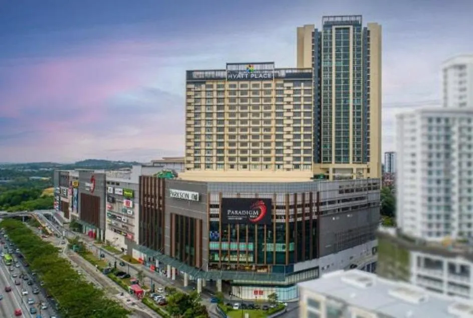 Up To 5 Pax,1Bedroom- Above Paradigm Mall & Escape Jb Johor Bahru Malaysia