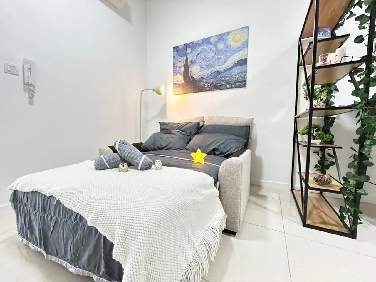 Apartment Up To 5 Pax,1Bedroom- Above Paradigm Mall & Escape Jb Johor Bahru Malaysia
