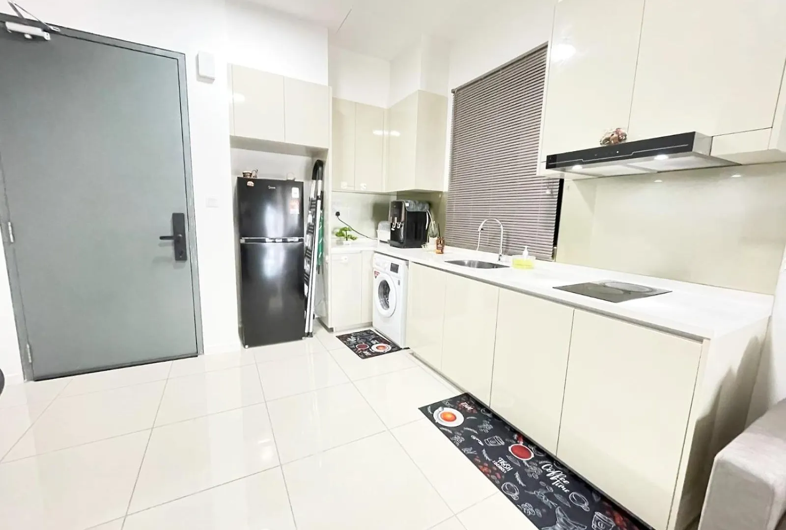 Apartment Up To 5 Pax,1Bedroom- Above Paradigm Mall & Escape Jb Johor Bahru Malaysia